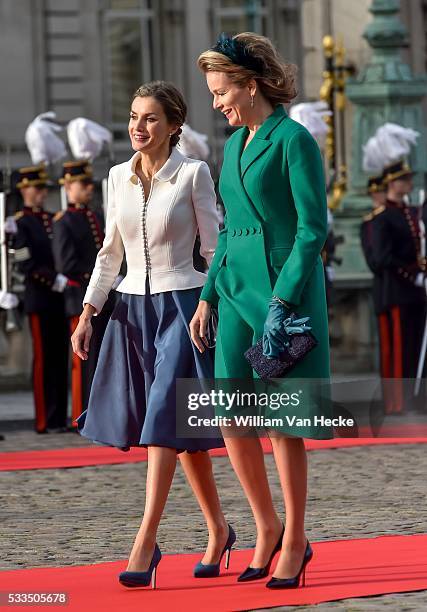 - Le Roi Philippe et la Reine Mathilde accueillent le Roi Felipe et la Reine Letitia d'Espagne au Palais de Bruxelles à l'occasion de leur visite...