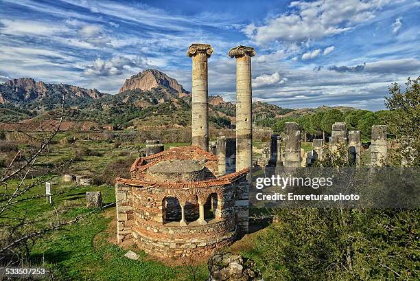 church "m" in artemis temple,sardis,manisa - 4th fotografías e imágenes de stock