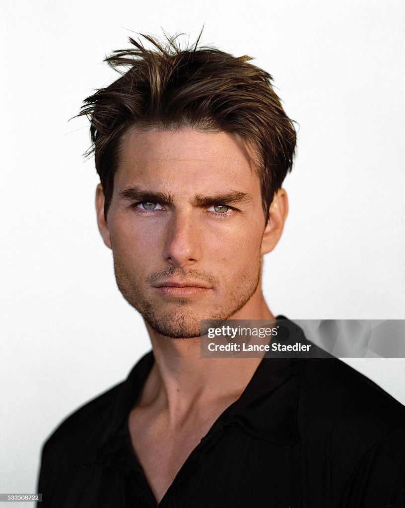 Tom Cruise (Bow Tie) Ritaglio Di Buddy A Metà Corpo : Amazon.it: Casa E Cucina