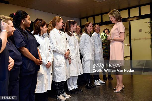 - Visite de la Reine Mathilde à l'Hôpital Militaire Reine Astrid à Neder-over-Heembeek. Elle y assiste à une présentation de l'évolution des missions...