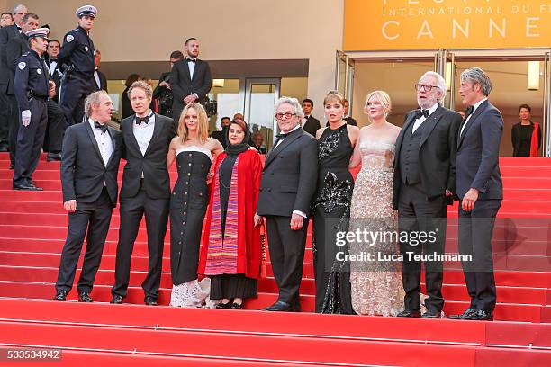 Arnaud Desplechin, Laszlo Nemes, Vanessa Paradis, Katayoon Shahabi, Valeria Golino, George Miller, Kirsten Dunst, Donald Sutherland and Mads...