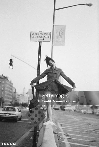 18 Sandra Bullock And Shorts Stock Photos High Res Pictures And 18 Sandra Bullock And Shorts Stock Photos High Res Pictures And