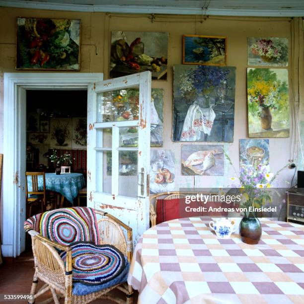 Dacha Rasm Dacha House Photos and Premium High Res Pictures - Getty Images