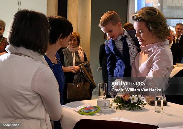 - La Reine Mathilde assiste au symposium international Cancer, grossesse et fécondité à l'Universitair Ziekenhuis Leuven. Ce symposium est organisé à...