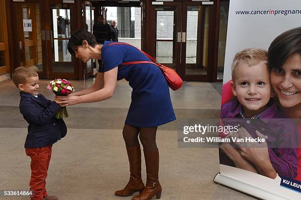 - La Reine Mathilde assiste au symposium international Cancer, grossesse et fécondité à l'Universitair Ziekenhuis Leuven. Ce symposium est organisé à...