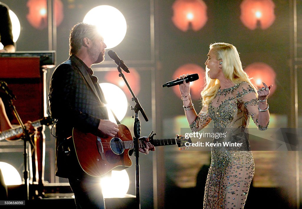 2016 Billboard Music Awards - Show