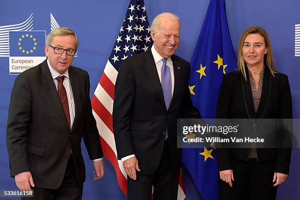 - Rencontre entre le président de la Commission Européenne Jean-Claude Juncker, Federica Mogherini et le Vice-Président des États Unis Joe Biden -...