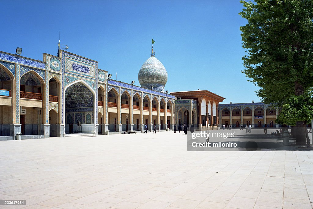 Shah Cheragh Mosque