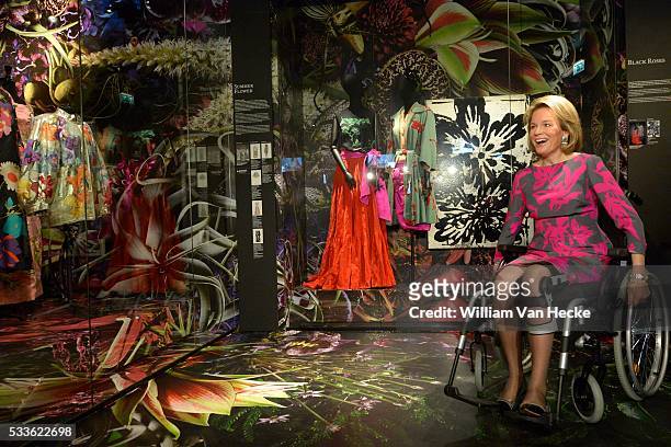 - La Reine Mathilde assiste à une table ronde avec des créateurs de mode et fait connaissance avec le projet Flanders Fashion Fuel initié par le...