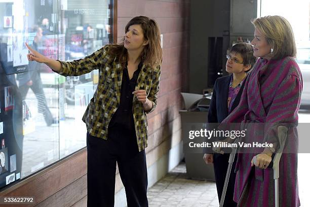 - La Reine Mathilde assiste à une table ronde avec des créateurs de mode et fait connaissance avec le projet Flanders Fashion Fuel initié par le...