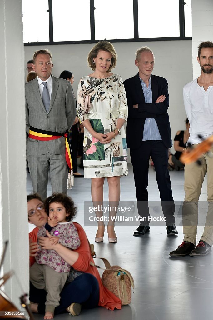 Visit of Queen Mathilde to the exhibition 'Work/Travail/Arbeid'