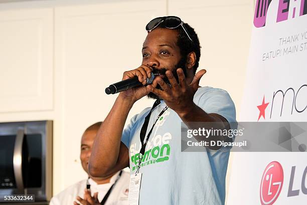 Stormin Rapper 34 Dj Stormin Norman Stock Photos, High-Res Pictures, and Images ...