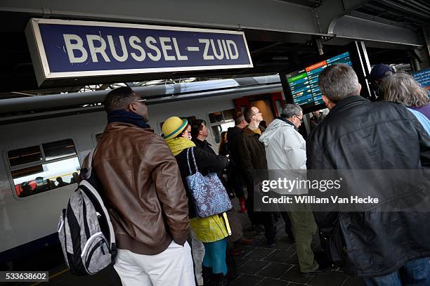 - Attentats de Bruxelles: réouverture de la gare du Midi - Aanslagen van Brussel: heropening Zuidstation 22/3/2016 pict. By Philip Reynaers© Photo...