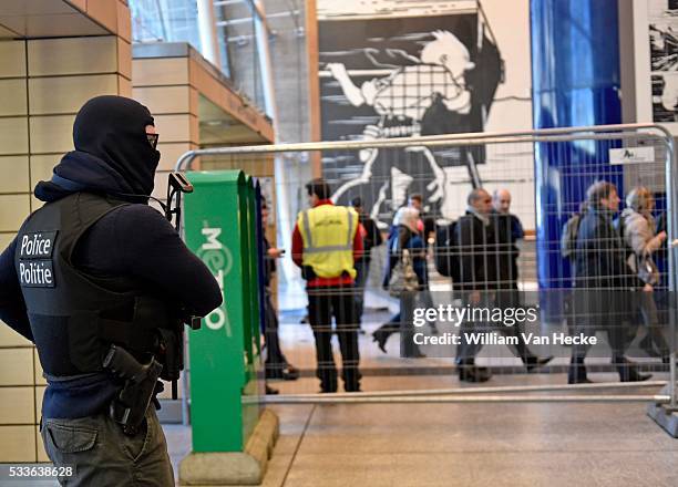 - Attentats de Bruxelles: réouverture de la gare du Midi - Aanslagen van Brussel: heropening Zuidstation 22/3/2016 pict. By Philip Reynaers© Photo...