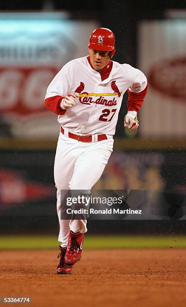 Infielder Scott Rolen of the St. Louis Cardinals rounds the bases in game two of National League Championship Series against the Houston Astros...