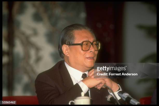 New Communist Party chief Jiang Zemin at press conference.