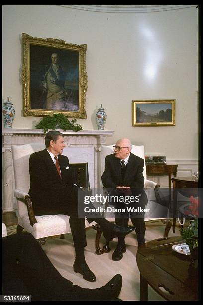 President Reagan meeting with Soviet dissident human rights activist Andrei Sakharov, in Oval Office.