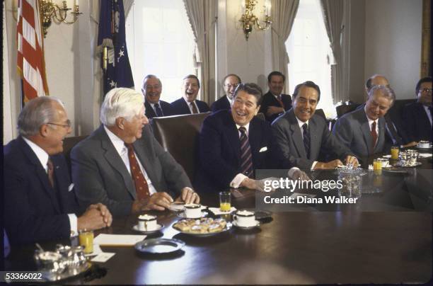 To R: Robert Michel, Thomas O'Neill, Ronald Reagan, Robert Dole, Robert Byrd. Back row, far right: Patrick Buchanan.