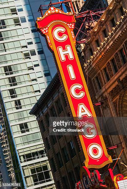 chicago theatre marquee sign - chicago theater bildbanksfoton och bilder