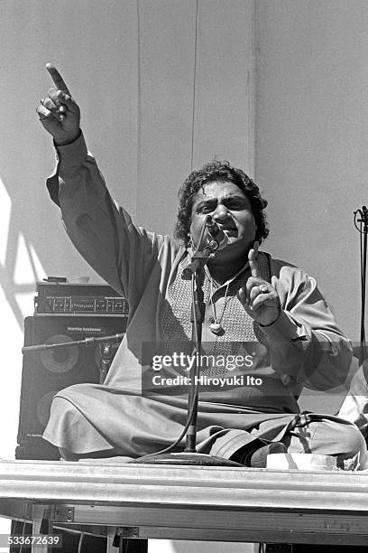 Photo Badar Badar Ali Khan Photos and Premium High Res Pictures - Getty Images