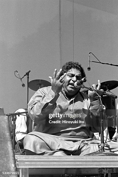 Photo Badar Badar Ali Khan Photos and Premium High Res Pictures - Getty Images