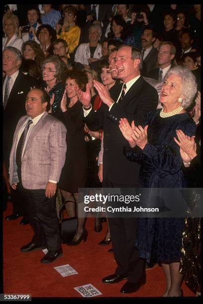 Barbara & VP Bush, Schwarzenegger, Maria Shriver, Rhea Perlman, Eunice & Sargent Shriver & Devito at showing of "Twins" for Special Olympics.