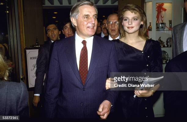 Presidential candidate Walter Mondale with his daughter Eleanor at fundraising dinner.