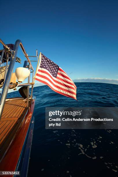american flag waving from yacht deck - hawaii flag 個照片及圖片檔