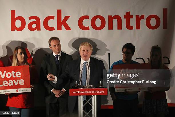 Boris Johnson MP talks to supporters during a Vote Leave rally at York Racecourse on May 23, 20016 in York, England. Boris Johnson and the Vote Leave...