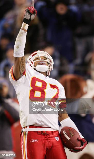 Wide receiver Eddie Kennison of the Kansas City Chiefs celebrates during the game against the Tennessee Titans at The Coliseum on December 13, 2004...