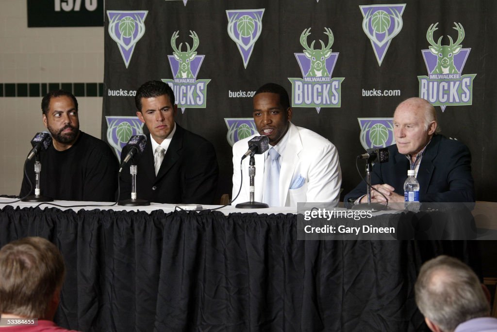 Michael Redd Milwaukee Bucks Press Conference