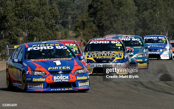 Pertek Racing Team 158 Pirtek Australia Racing Team Stock Photos, High-Res Pictures, and ...