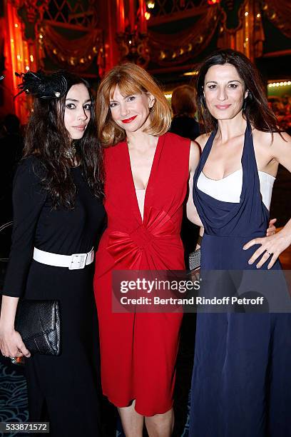 Team of "Maris et Femmes", Alka Balbir, Florence Pernel and Helene Medigue attend "La 28eme Nuit des Molieres" on May 23, 2016 in Paris, France.