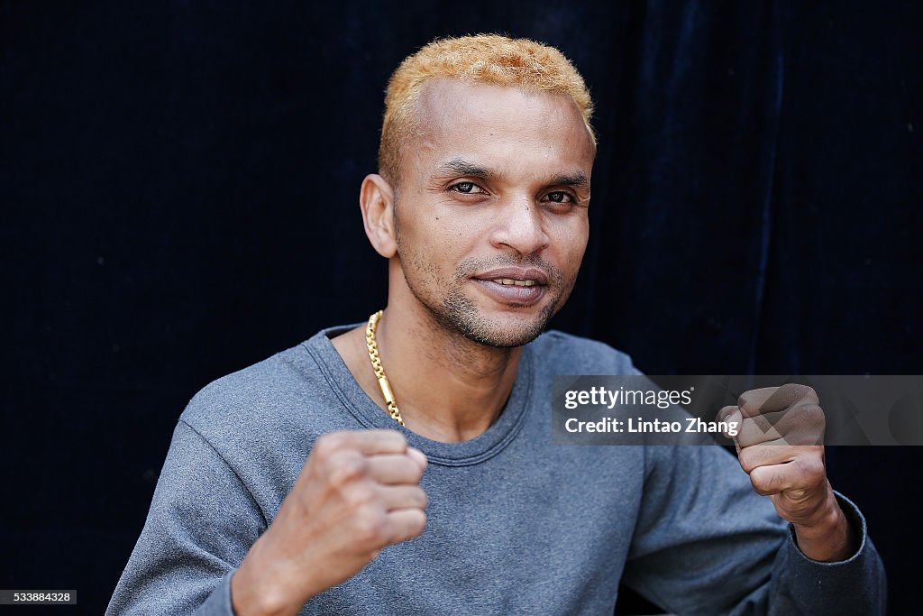 IBF World Championship Boat Boxers Pose For Pictures On The Great Wall