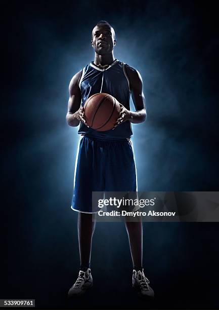 joueur de basketball - basketteur photos et images de collection