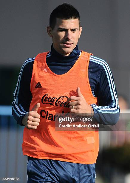 120 Victor Cuesta Argentina Stock Photos, HighRes Pictures, and Images