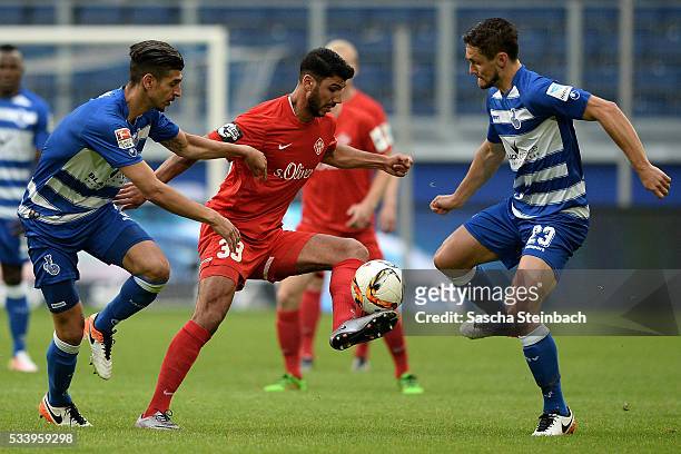 Elia Soriano of Wuerzburg battles for the ball during the 2. Bundesliga playoff leg 2 match between MSV Duisburg and Wuerzburger Kickers at...