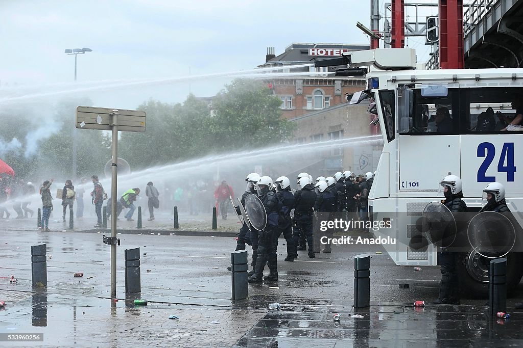 Belgian protesters clash at anti-government demonstration