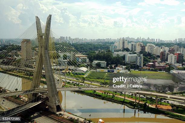 olá brasil! - ponte estaiada sao paulo stock pictures, royalty-free photos & images