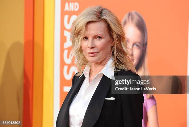 Actress Kim Basinger attends the premiere of "The Nice Guys" at TCL Chinese Theatre on May 10, 2016 in Hollywood, California.