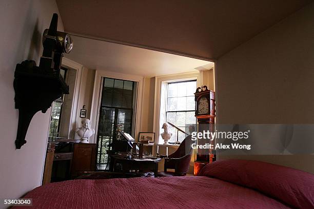The bedroom and Cabinet area of former U.S. President Thomas Jefferson's Monticello home is shown August 17, 2005 at Monticello near Charlottesville...