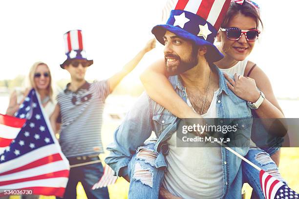 celebración de los estados unidos - fourth of july party fotografías e imágenes de stock