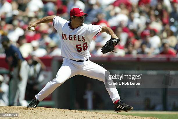 Joel Peralta of the Los Angeles Angels of Anaheim pitches during the game against the Minnesota Twins at Angel Stadium on July 6, 2005 in Anaheim,...