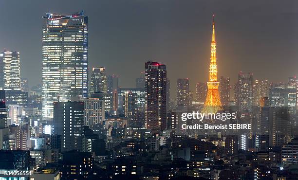 roppongi by night - colinas de roppongi imagens e fotografias de stock