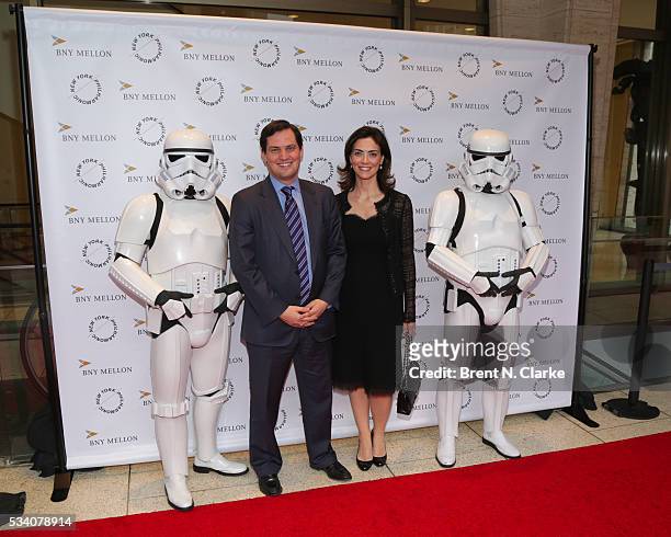 Peter Wallace and Jennifer Breheny Wallace attend the New York Philharmonic Spring Gala - A John Williams Celebration held at David Geffen Hall on...