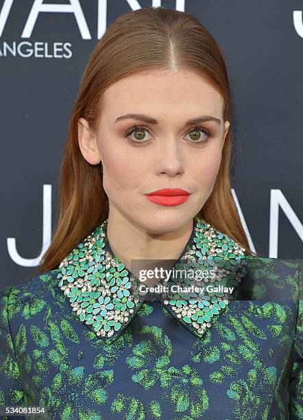 Holland Roden attends the Jovani L.A. Flagship Opening on May 24, 2016 in Beverly Hills, California.