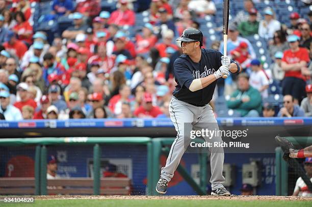 Reid Brignac of the Atlanta Braves bats during the game against the Philadelphia Phillies on May 22, 2016 at Citizens Bank Park in Philadelphia,...