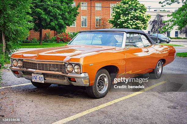 chevrolet impala convertible 1970 - chevrolet impala stockfoto's en -beelden