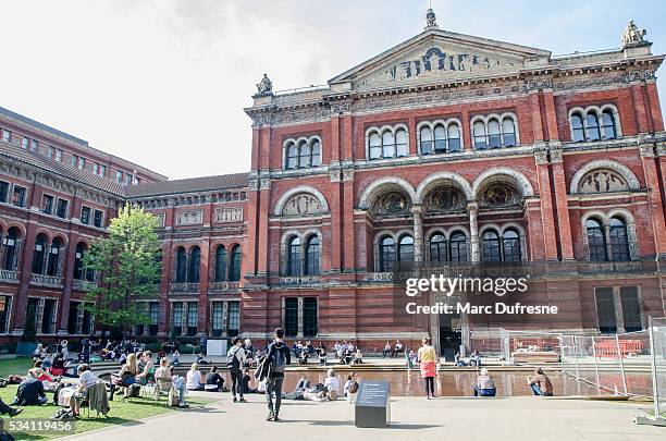 john madejski giardino al victoria and albert museum - victoria and albert museum foto e immagini stock