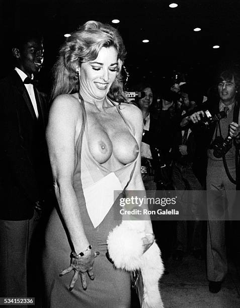 Edy Williams attends the screening of "Legs" on April 26, 1983 at the Directors Guild Theater in Hollywood, California.